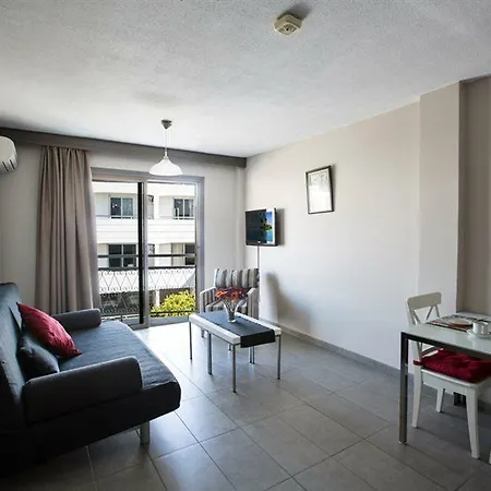 Apartment Party Suites